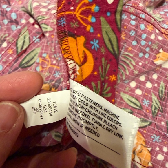 Duluth Trading Women's Heirloom Gardening Bib Overalls, Sangria Fox sz L, NWT - Picture 3 of 8